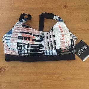 Victoria Secret Sports Bra - printed